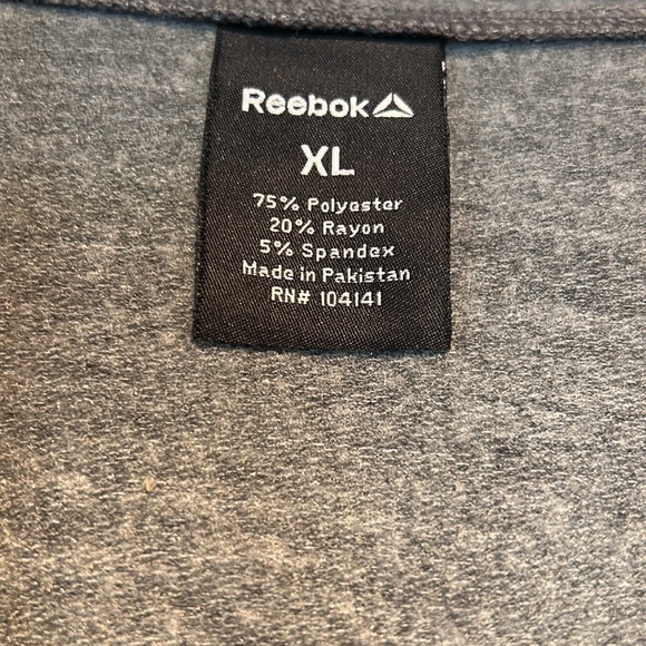 Reebok  grey hoodie sweatshirt lace up front long sleeves  side pocket… - Picture 4 of 9